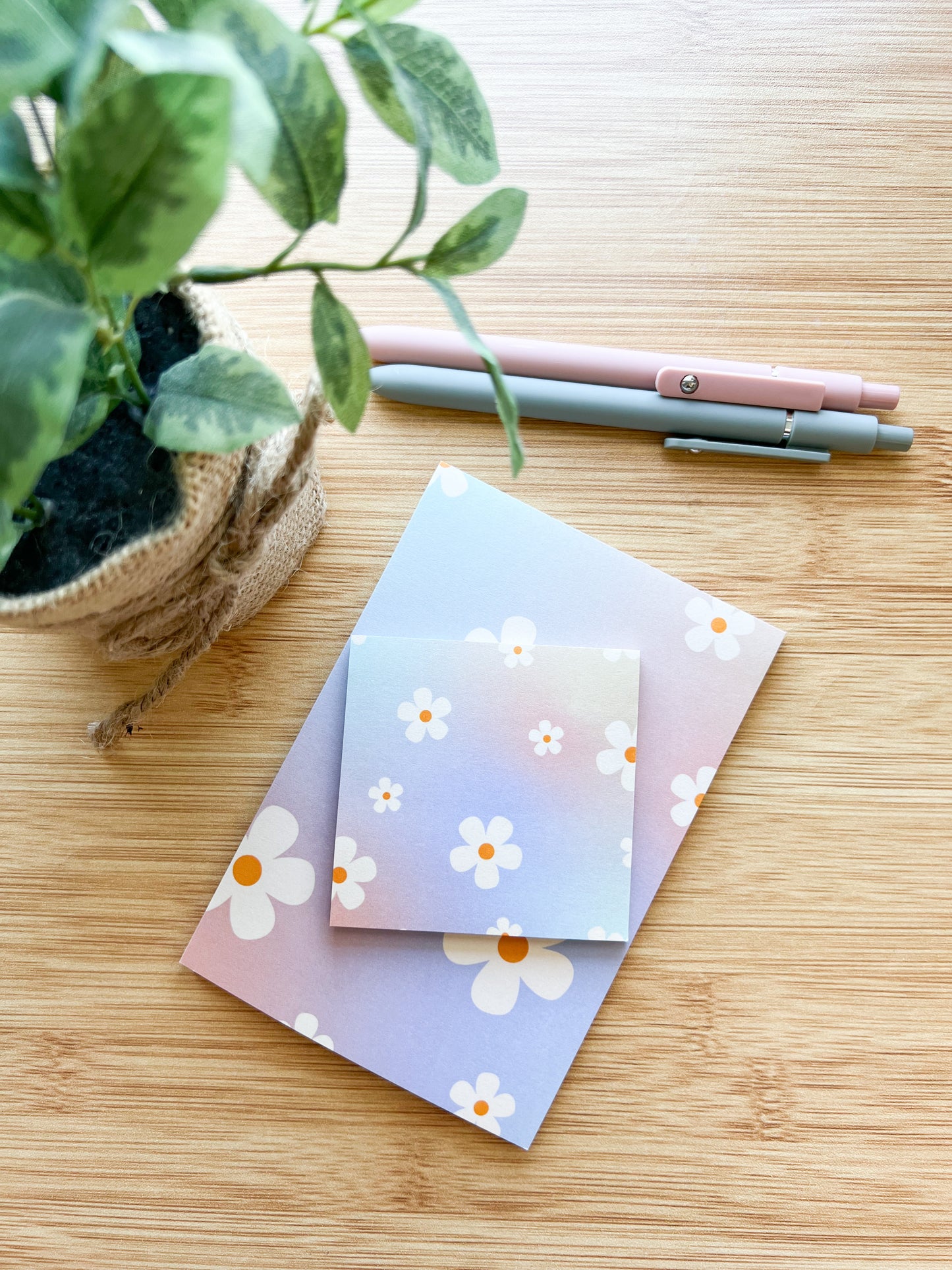 Daisy Sticky Notes